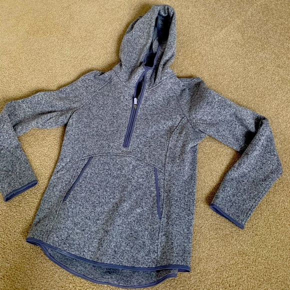 Lululemon hoodie like new - Picture 1 of 4